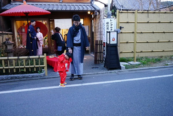 娘と着物デート　初詣　染匠きたむら